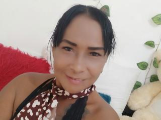 SalomeHotty69 - Live sex cam - 12095380