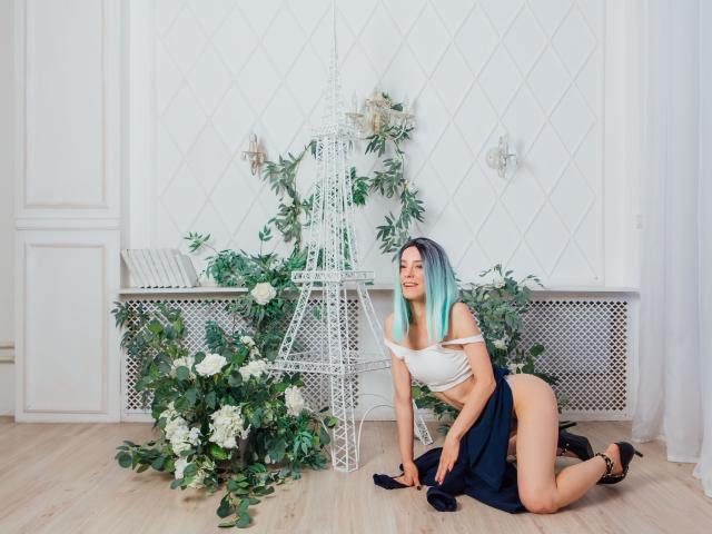 MissAstravert - Live sex cam - 12101128