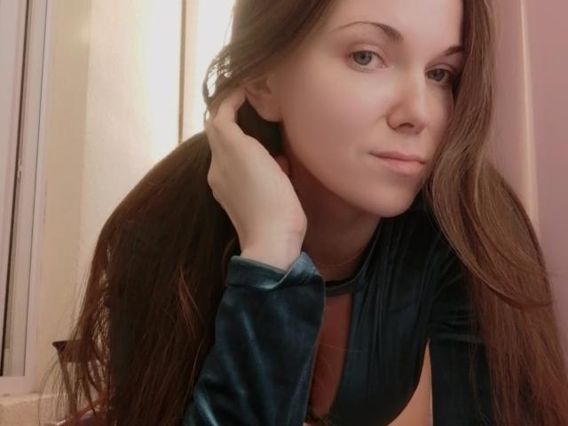 AliMadeline - Sexe cam en vivo - 12121224