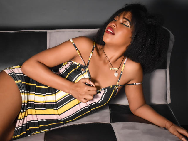 LaiaMorrison - Sexe cam en vivo - 12121604