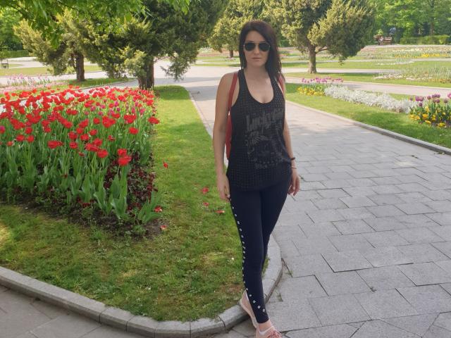 JoliDanielle - Élő pornó és szexkamera - 12127004