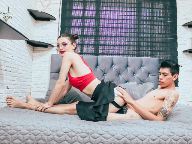 TeddyAndHottie - Live porn &amp; sex cam - 12130976