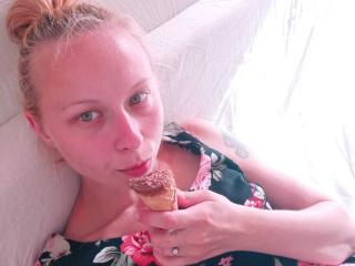 PikaBoom - Live sexe cam - 12136092