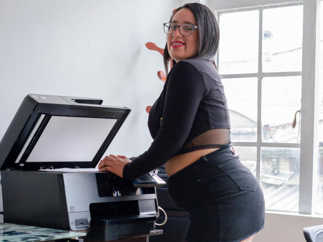 NatalieHarris - Élő pornó és szexkamera - 12138980