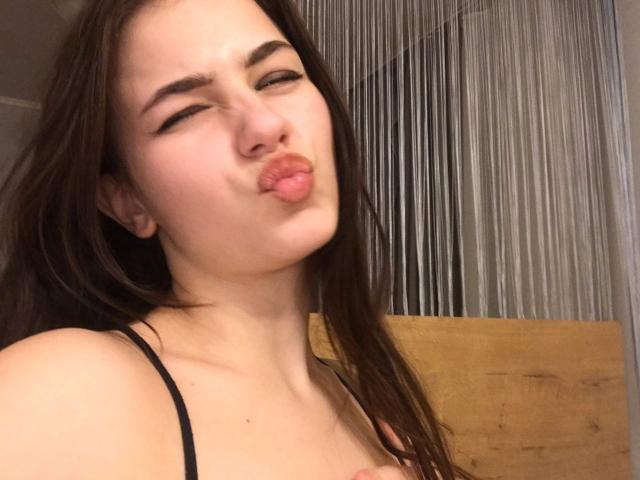 ZoraAndKai - Live porn &amp; sex cam - 12140216