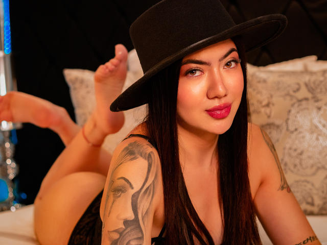 JuliaTaylor - Live porn &amp; sex cam - 12146508