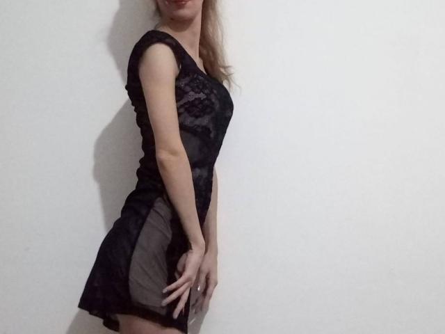 MelaniaTom - Live porn &amp; sex cam - 12151508