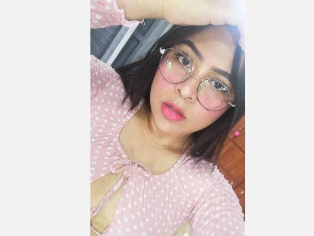 SamanthaVelez - Live porn &amp; sex cam - 12152156