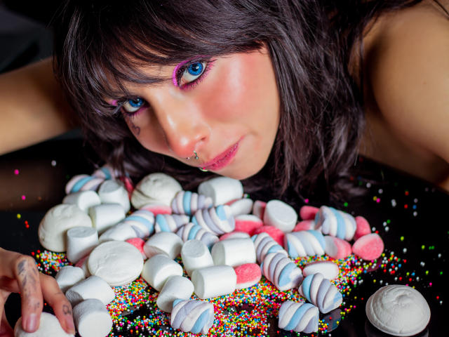 ScarlettBloom - Camera khiêu dâm &amp; quyến rũ trực tiếp - 12152888