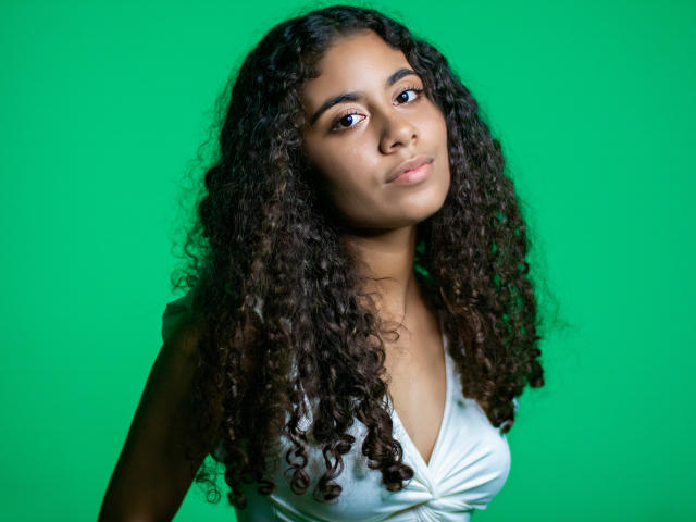 LinaFerrero - сексуальная веб-камера в реальном времени - 12155856