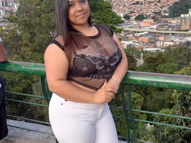 KurlyNielsen - Sexe cam en vivo - 12173160