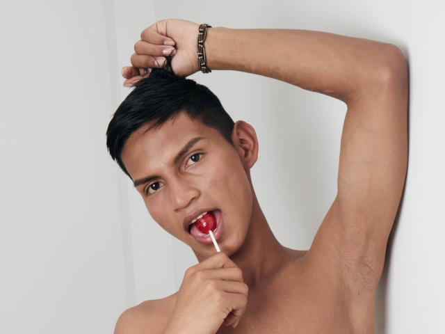 AndyX69 - Sexe cam en vivo - 12182456