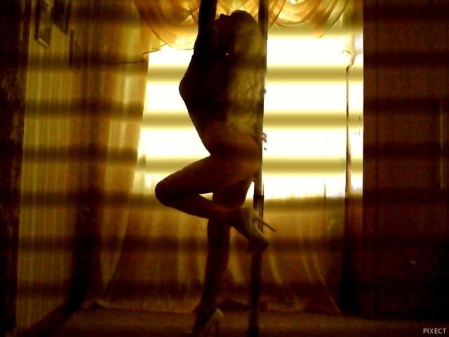 MonicaEssy - Sexe cam en vivo - 12188300
