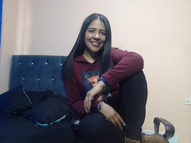 PauletteLove - Live porn &amp; sex cam - 12192532