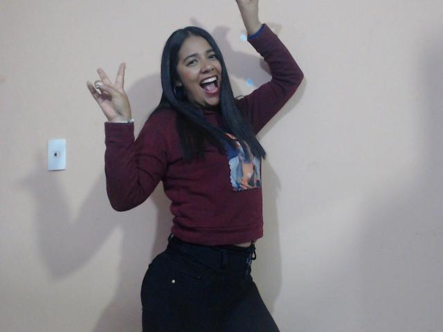 PauletteLove - פורנו בשידור חי ומצלמת סקס - 12192580