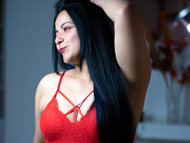 LauraBenneth - Live porn &amp; sex cam - 12193360