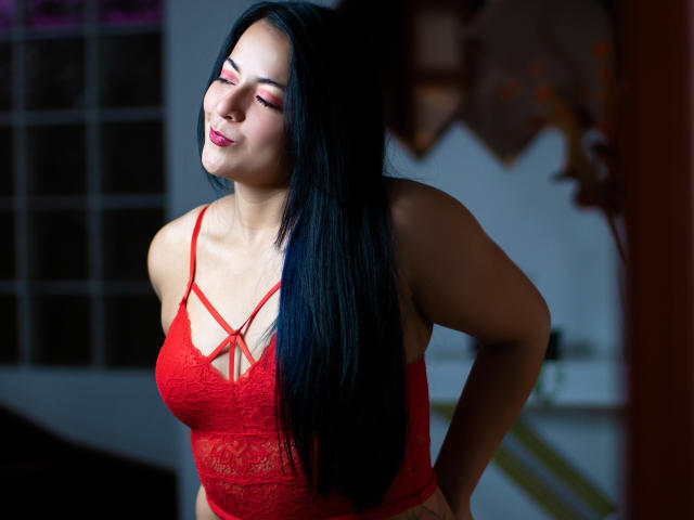 LauraBenneth - Live porn &amp; sex cam - 12193364