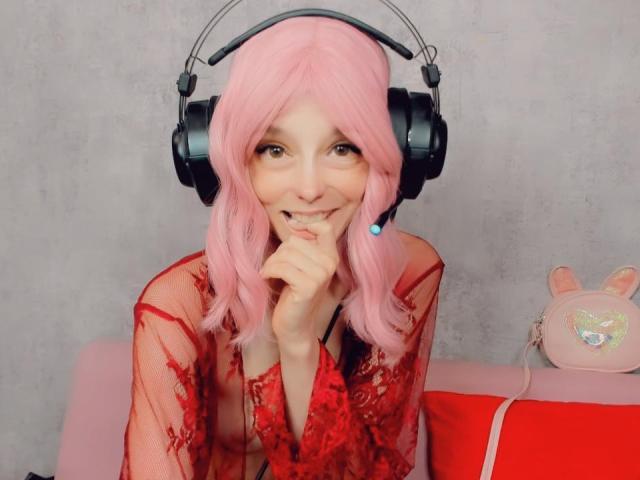 MissAstravert - פורנו בשידור חי ומצלמת סקס - 12193492