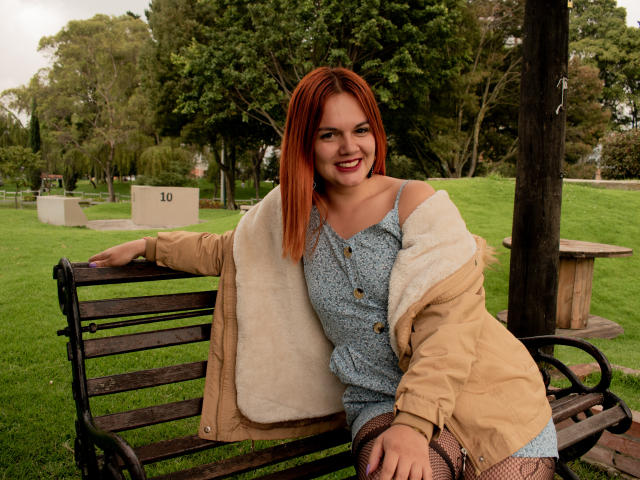 ScarlettRhodes - פורנו בשידור חי ומצלמת סקס - 12195144