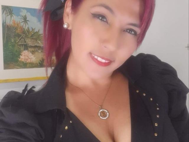 GiselleLacout - Sexe cam en vivo - 12209652