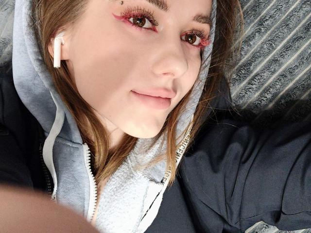 AmyStrong - Sexe cam en vivo - 12215232