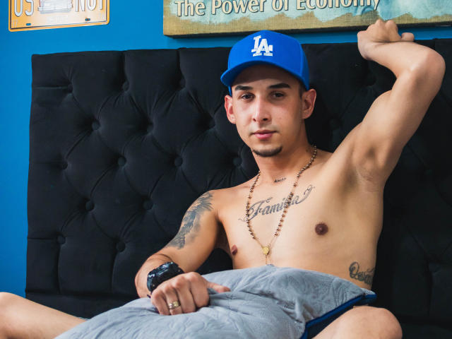 YazanHotty - Sexe cam en vivo - 12216976