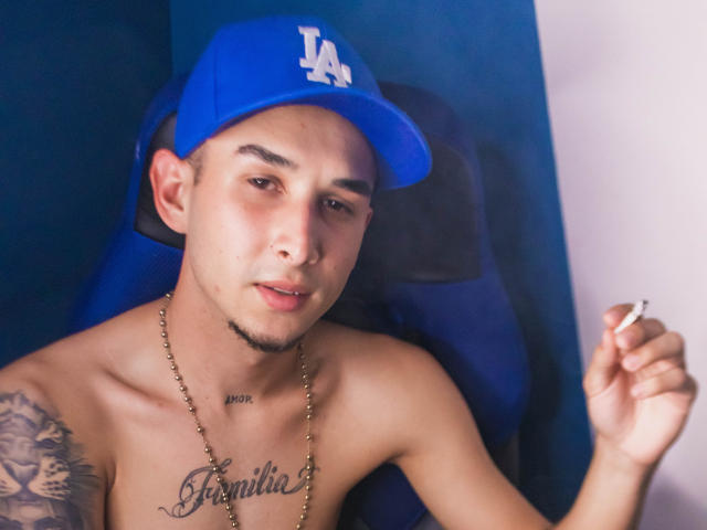 YazanHotty - Sexe cam en vivo - 12217120