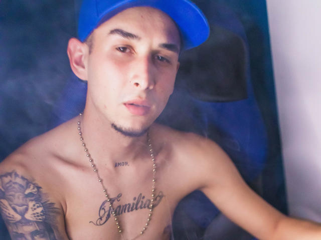 YazanHotty - Sexe cam en vivo - 12217132