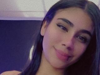 MaddieDreams - Live sex cam - 12217324