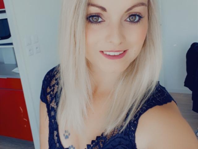 CuteLola69 - сексуальная веб-камера в реальном времени - 12225080