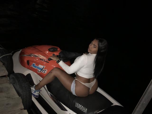 VickyGreys - Live porn &amp; sex cam - 12229672