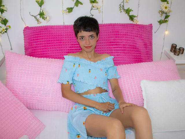 LadyRiozi - Live porn &amp; sex cam - 12231928