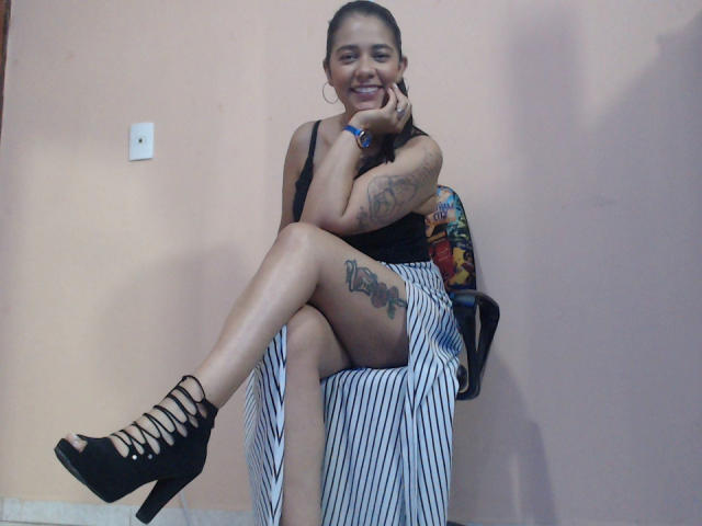 PauletteLove - Live sex cam - 12232228