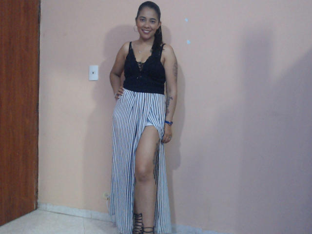 PauletteLove - Live porn &amp; sex cam - 12232240