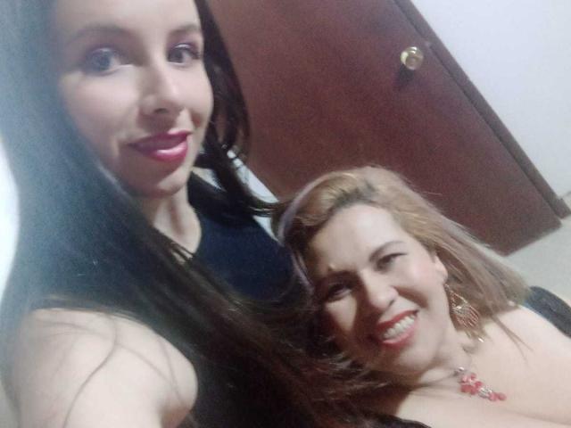 LesbianCuple - Sexe cam en vivo - 12248424