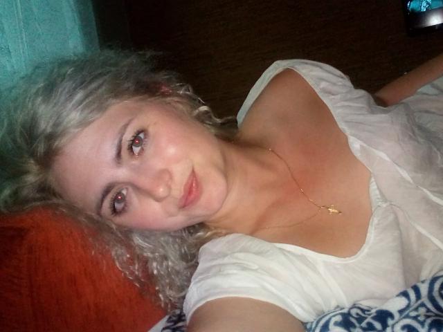 EvieHillton - Sexe cam en vivo - 12276016