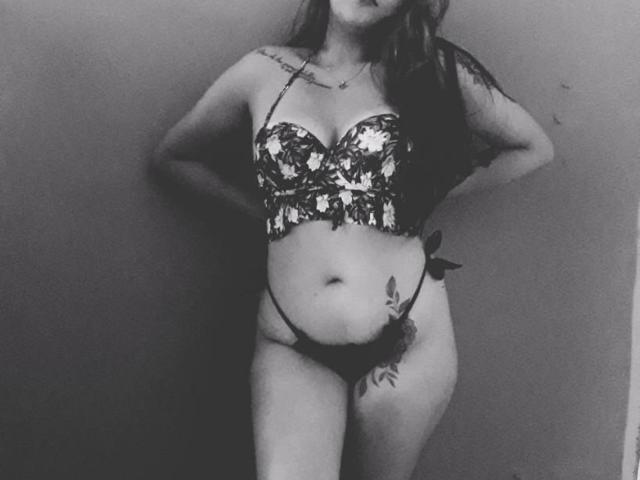 CataBustamante - Live sexe cam - 12287440