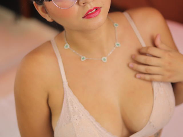ReginaSaenz - Live sexe cam - 12288924