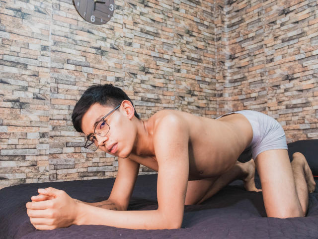 JacobiVanovic - сексуальная веб-камера в реальном времени - 12290012