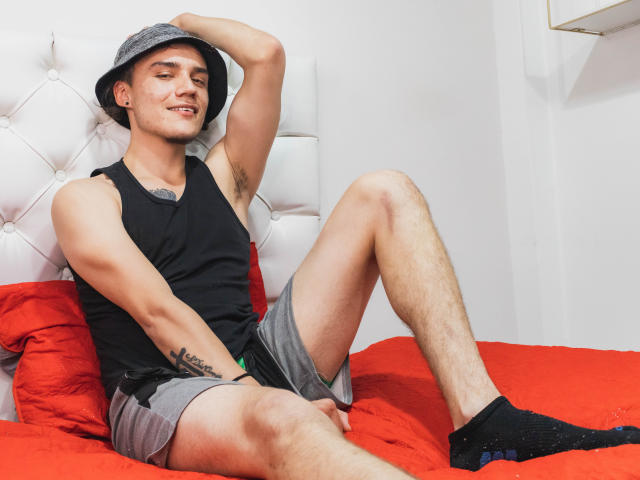 ChrysJams - פורנו בשידור חי ומצלמת סקס - 12351260