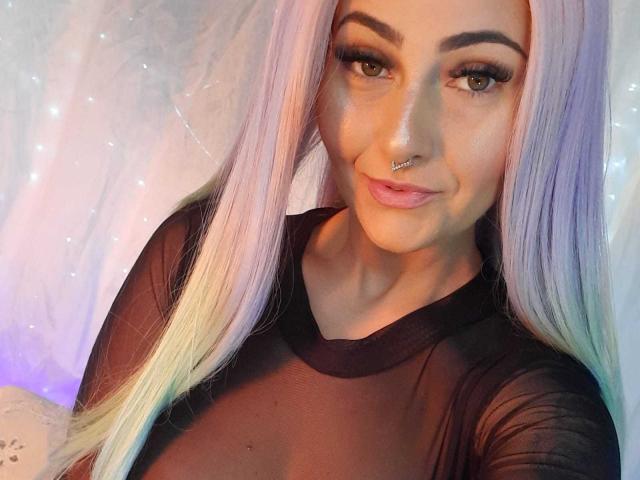 LauraColour - Live porn &amp; sex cam - 12351476