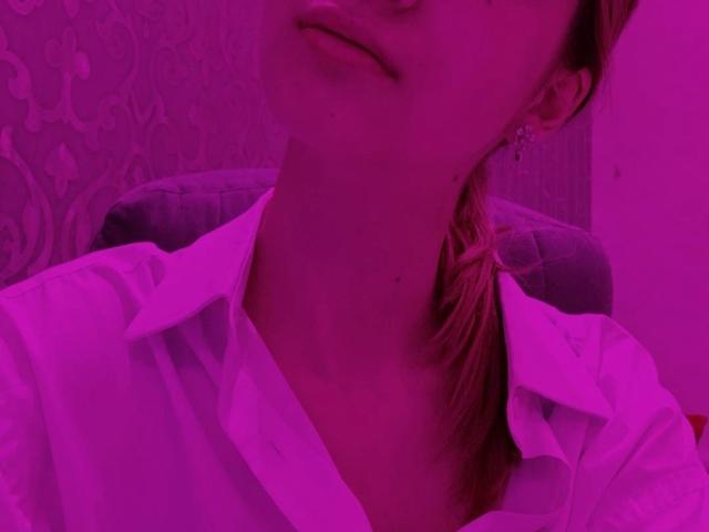 Solleil - Live sex cam - 12358240