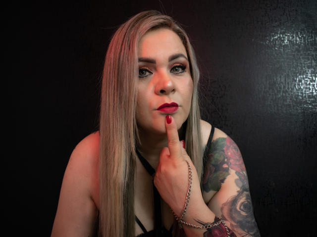 VictoriiaGray - Live porn &amp; sex cam - 12361356