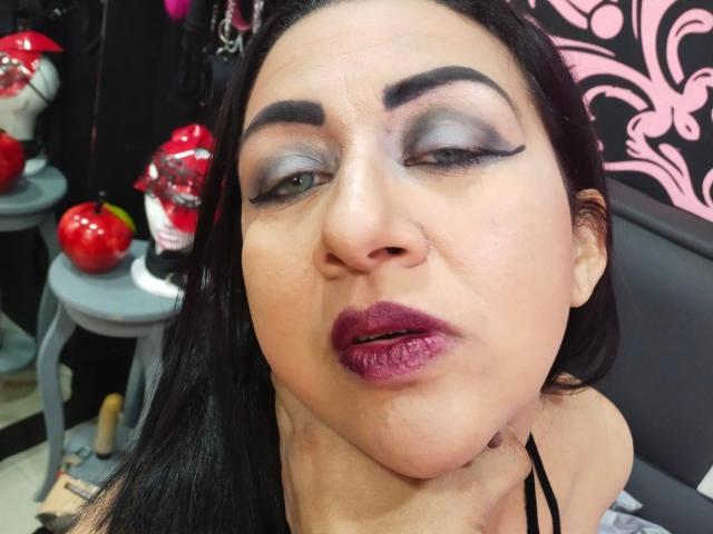 RenataLewis - Live sexe cam - 12375196