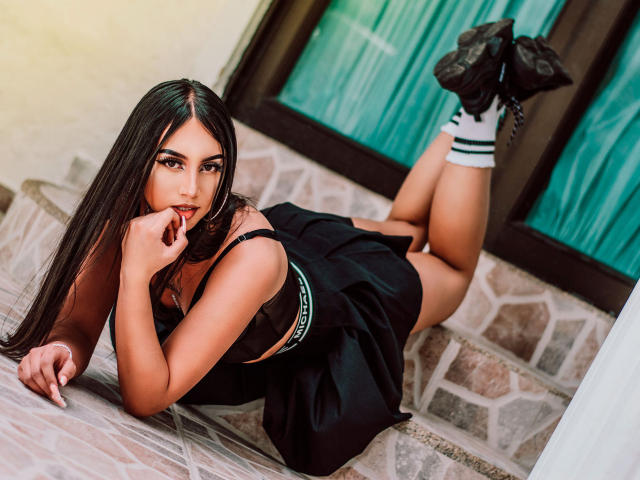 MadissonRey - сексуальная веб-камера в реальном времени - 12384212