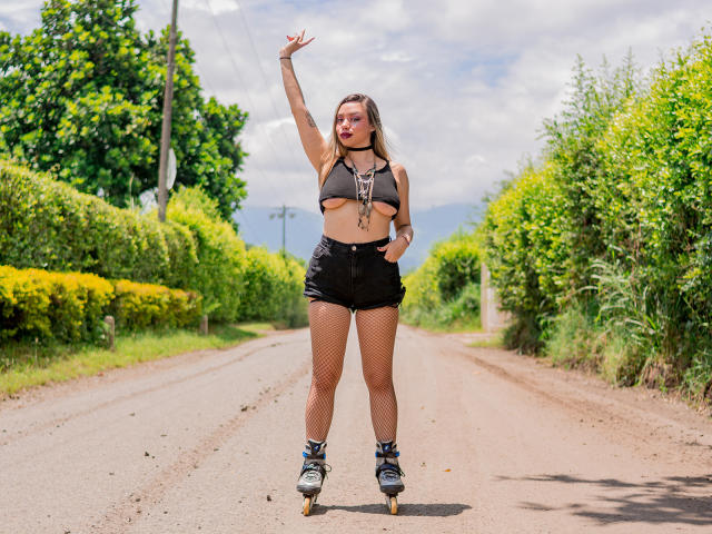 SamanthaMoure - פורנו בשידור חי ומצלמת סקס - 12396736