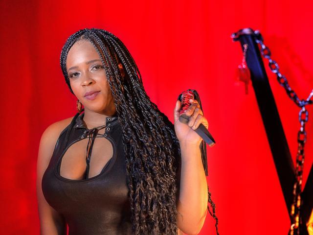 Kalifa - сексуальная веб-камера в реальном времени - 12409936