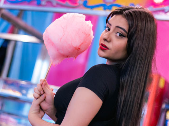 ValeriaRosee - Live sexe cam - 12410464