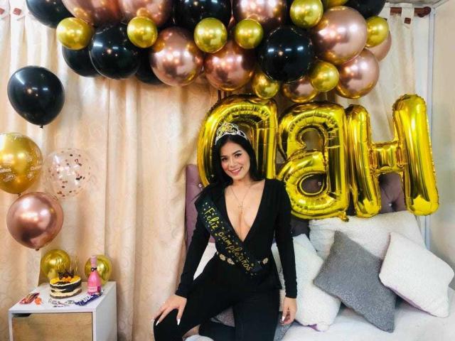 MiaSpencer - Live sex cam - 12419632