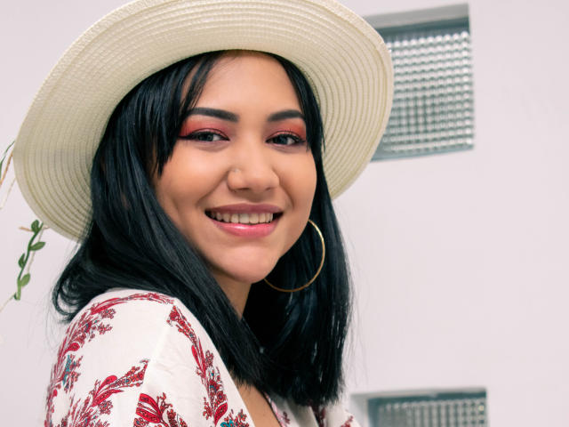 IrinaShery - Live sexe cam - 12419668